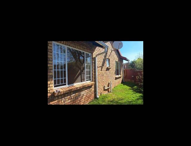 3 BEDROOM HOUSE SOLD IN MAGALIESKRUIN